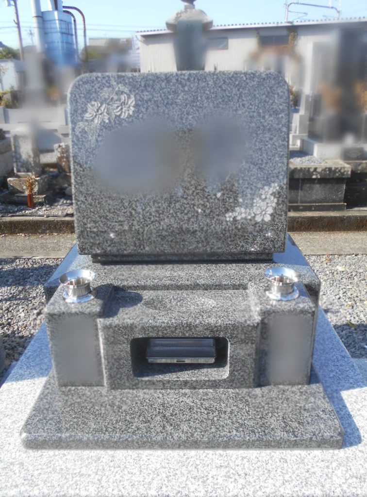 お客様のご希望を叶えたシンプルでコンパクトなお墓が完成しました